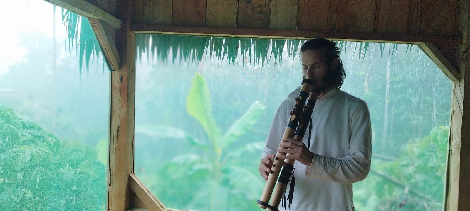 Flute, Breath & Sound website preview — personal brand site for a Sacred Valley breath-and-sound guide.